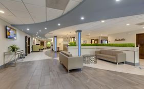 Alexis Inn And Suites Hotel